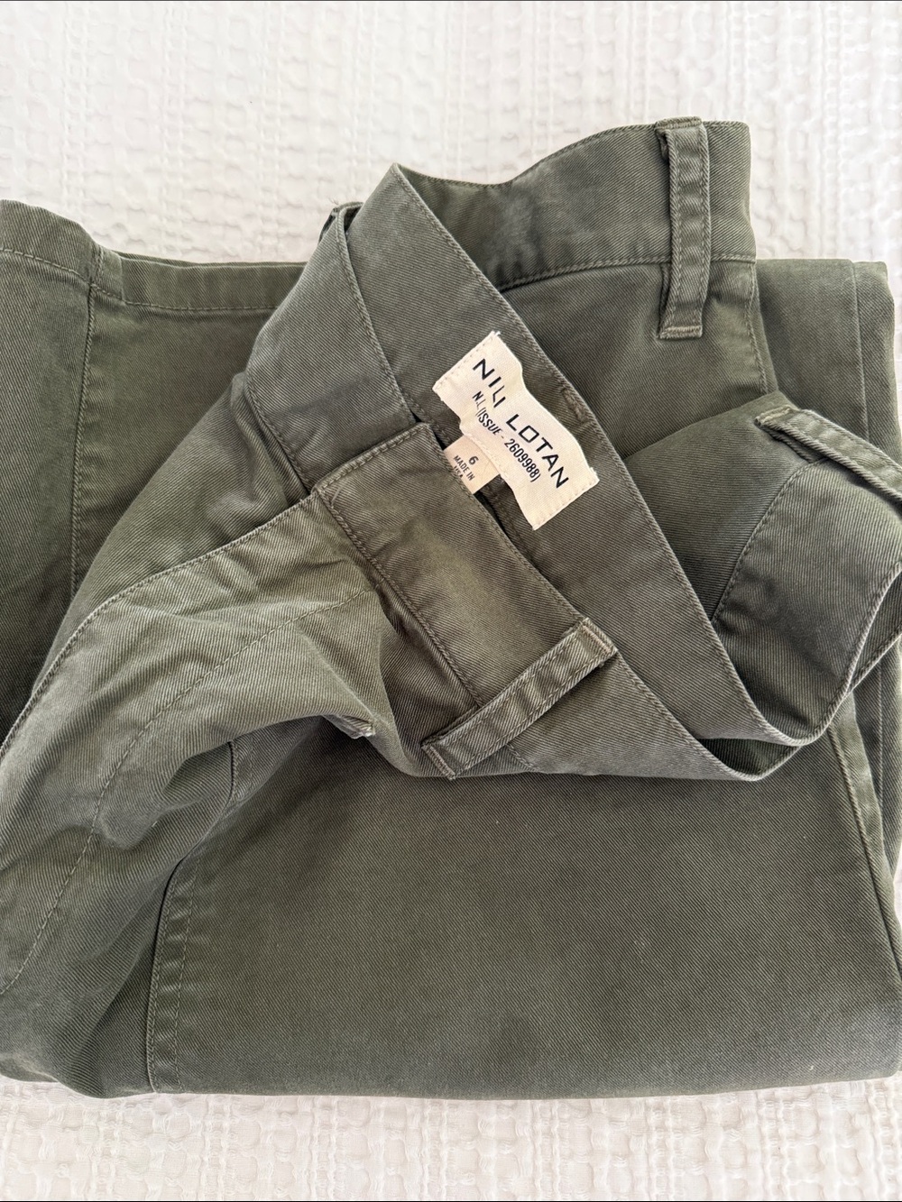 NILI LOTAN Shon Cotton Twill Barrel-Leg Size 6 Camo Olive Green color - Picture 2 of 12